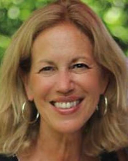 Mary Mccarthy, Realtor At Paradise Realty Of Venice